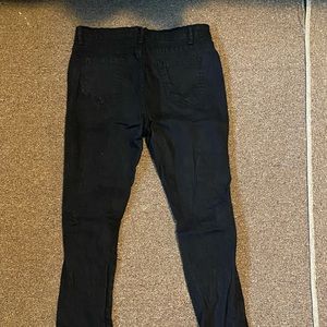 Distressed Skinny Jeans